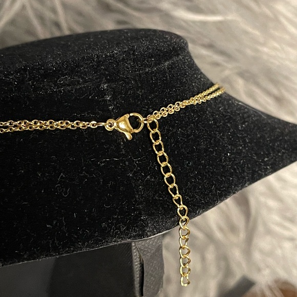 FASHION JEWELRY CHAIN STAINLESS STEEL DOUBLE LAYER HORN & AIRPLANE GOLD COLOR ** - Picture 7 of 11